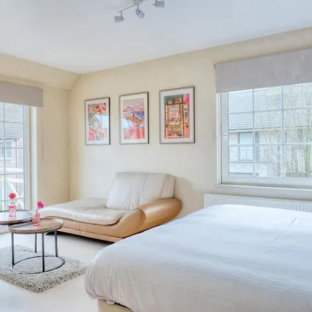4br With Garden Near *