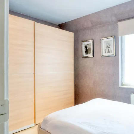 4br With Garden Near Brugge